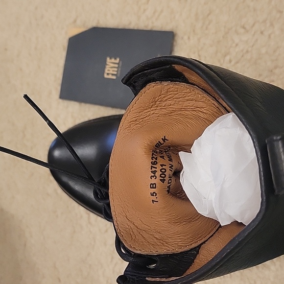 Frye Veronica Women's Combat Lace-Up Black Boots. Size 7.5. - Picture 7 of 7